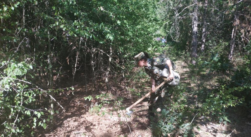 Продължава битката с огъня, избухнал в района на село Михилци