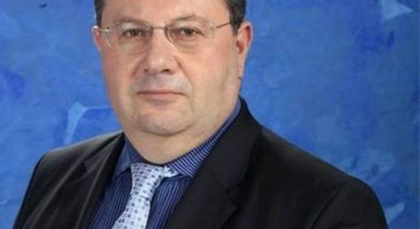 Областният управител на София Веселин Пенев няма да подаде оставка