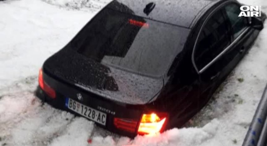 Поройни дъждове и градушки обхванаха Балканите