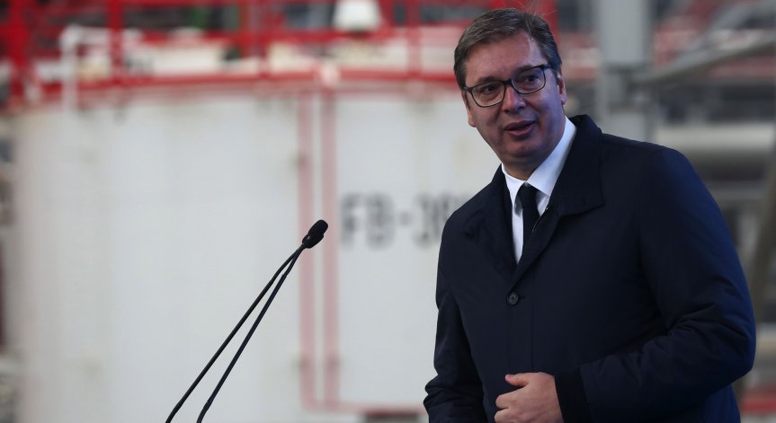 Вучич: Нямам сметки в чужди банки, карам кола на 15 години