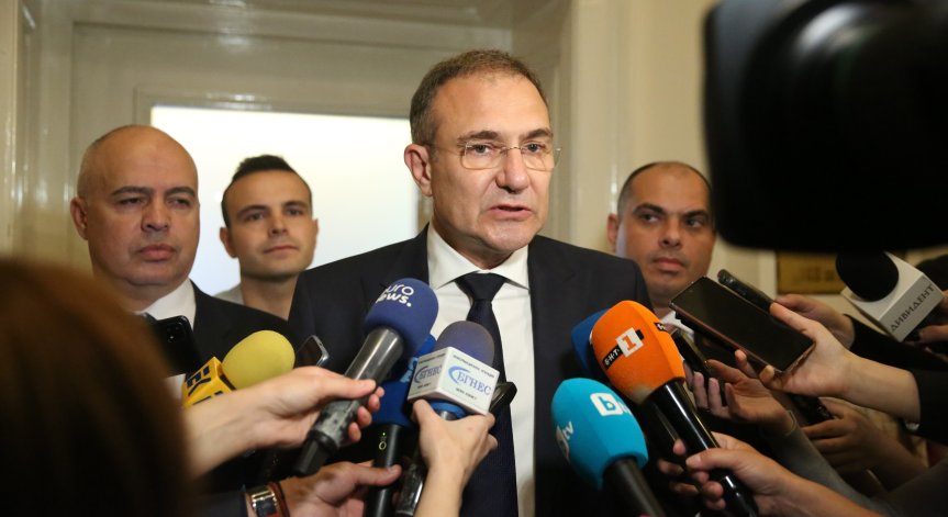 Гуцанов от БСП посочи откъде ще дойдат парите за антикризисните мерки