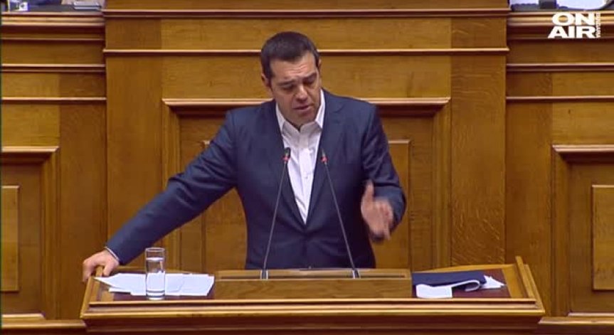 Гръцкият премиер оцеля след вота на доверие