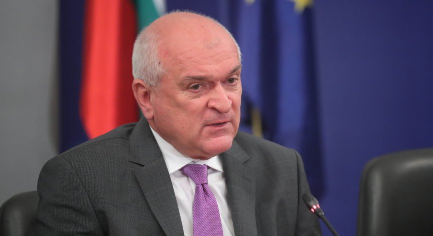 Главчев от Брюксел: Оптимист съм за сформирането редовно правителство в България