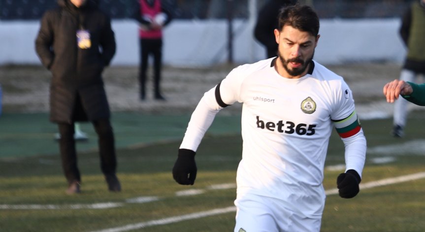 Рожденикът Галин Иванов: Децата да изтрият Facebook-а си и да отидат на площадки и стадиони