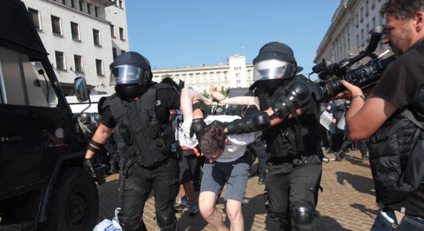 ЕК: Полицейското насилие в България трябва да е пропорционално