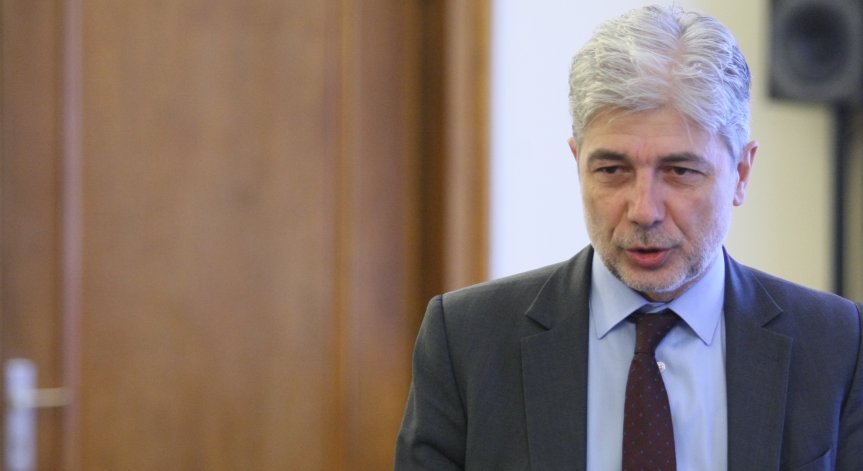 Съдът гледа мярката на бившия екоминистър Нено Димов