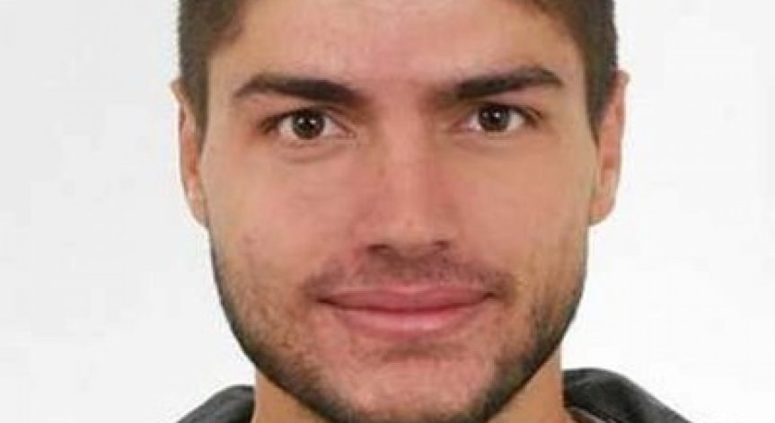Издирван от полицията в Бургас се върна сам