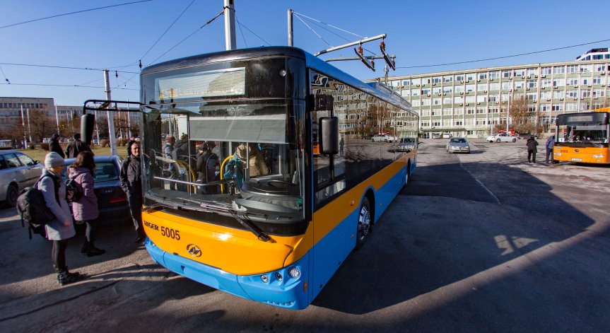 Важно за всички пътници! Новите превозни документи за градския транспорт в София влизат в сила