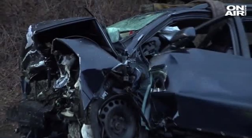 Трима българи загинаха в тежка катастрофа в Германия