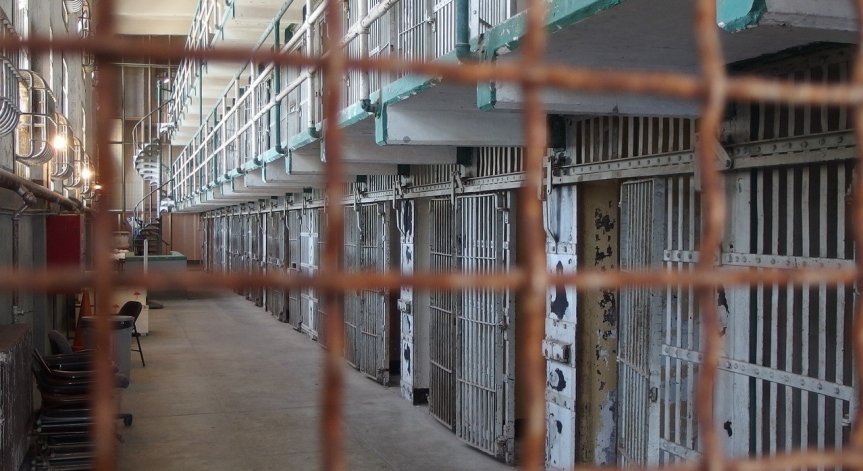 Двамата братя бяха арестувани миналата седмица.