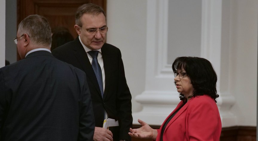 Ще отпаднат ли почивните понеделници след празници?