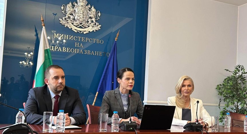 ИАЛ откри над 30 незаконни платформи за лекарства, включително пептиди за отслабване