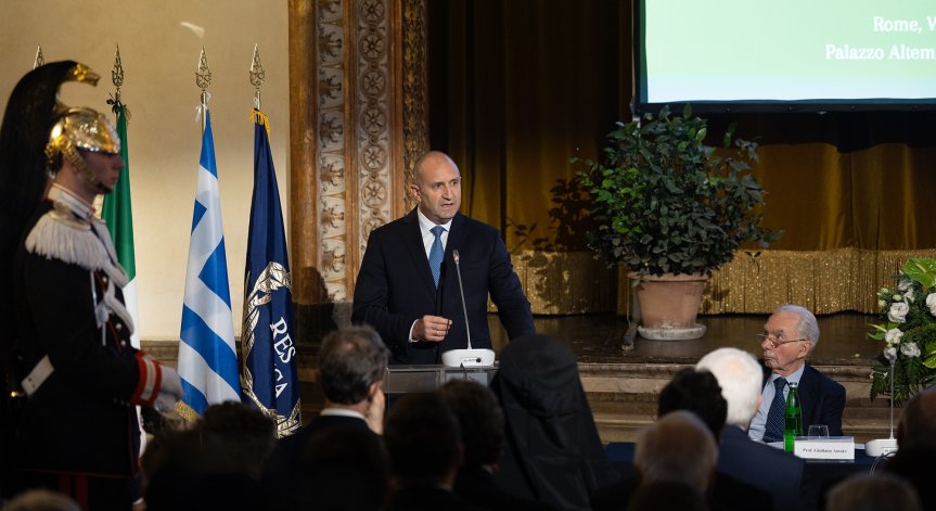 Радев: Свободата, демокрацията и човешките права са моралният компас във времена на изпитания