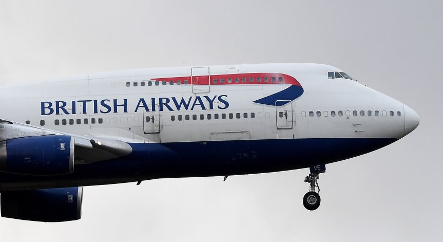 Първи случай на коронавирус в ОАЕ, авиокомпании спират полети