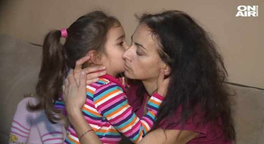 Зов за помощ: Майка с 5 деца има нужда от операция в Германия