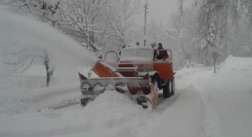 Общините Неделино, Баните, Рудозем и Мадан четвърти ден са без електричество