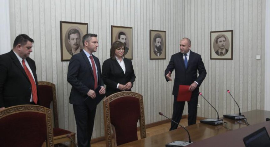 БСП към Радев: Спрете да се месите в работите на парламентарната група