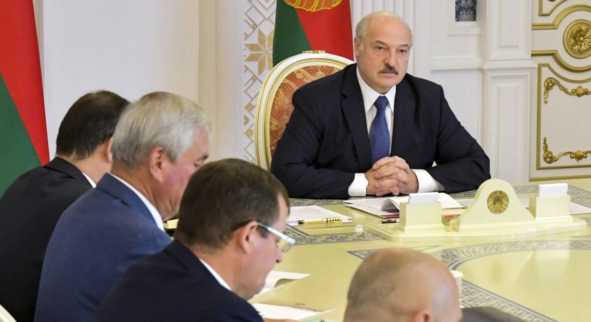 Лукашенко мобилизира военните заради войски на НАТО