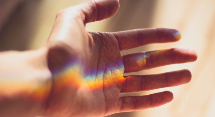 За какво сигнализират студените ръце?