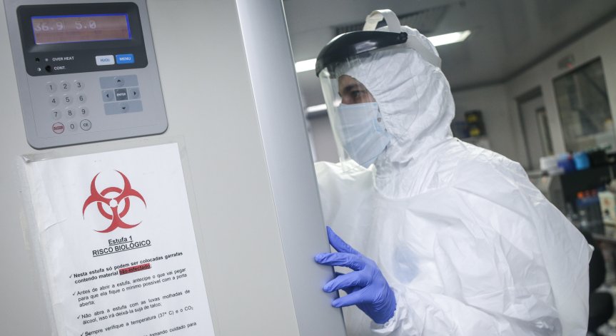 Омикрон се е заформил още преди появата на Алфа и Делта?