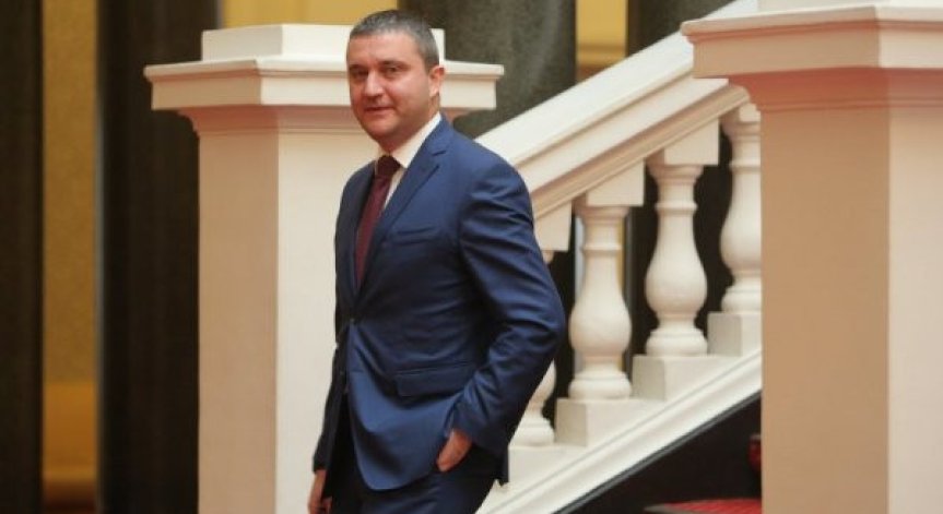Всички партии с предложение за по-ниско ДДС, Горанов е против