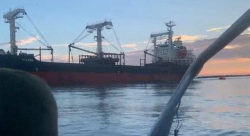 Атака с дрон в Черно море: Един загинал и ранени след удар по два кораба