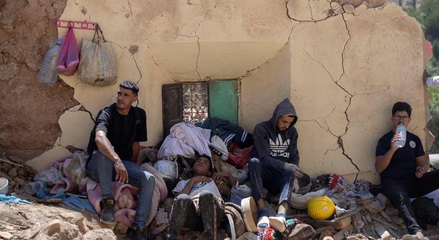 Броят на жертвите в Мароко продължава да расте, вече са почти 3000