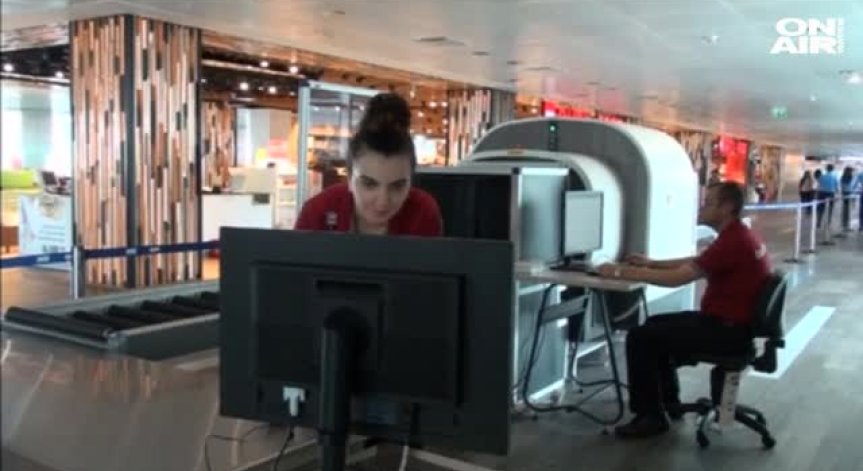 САЩ свалиха забраната за лаптопи в самолетите от Истанбул