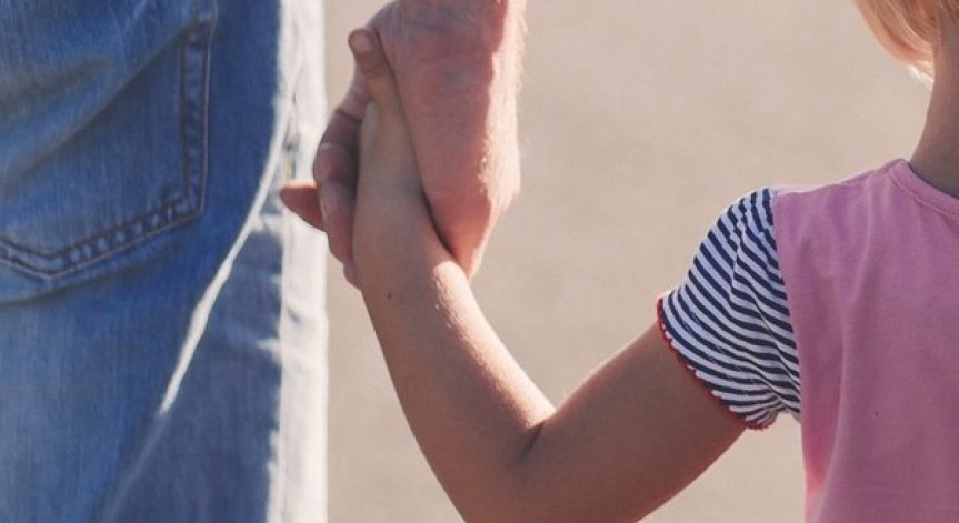 Отнемането на деца от родителите им не ни е цел, категорични са от социалното министерство