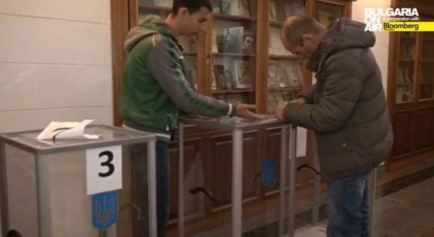 Украйна избира нов парламент