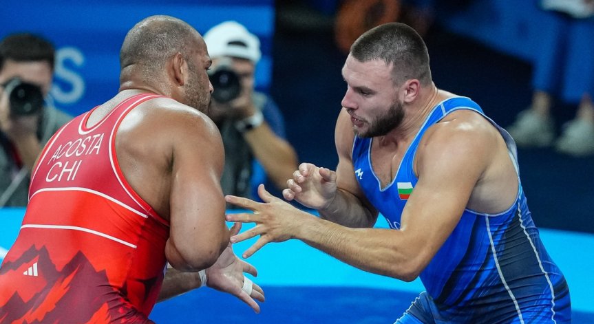 Мачът завърши с 1:1 технически точки.