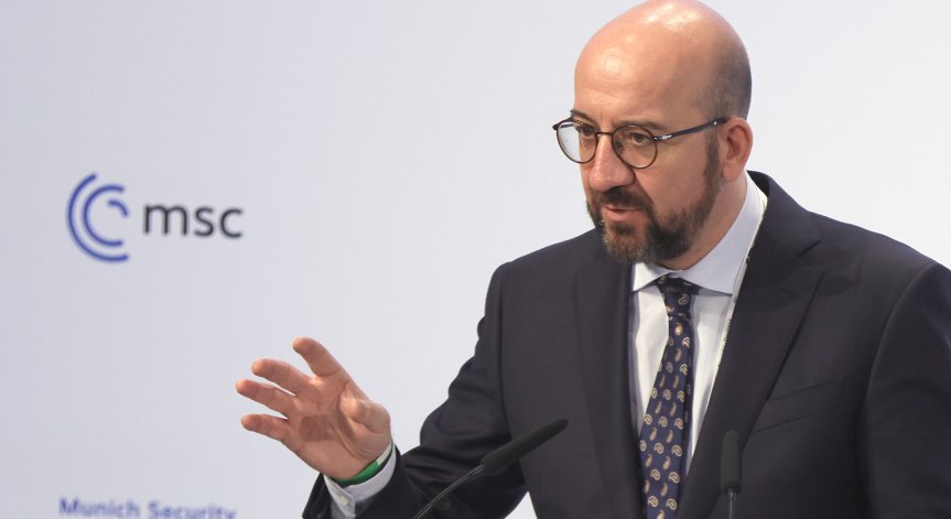Мишел: Не може да предлагаме маслинова клонка, докато Русия продължава да трупа войски