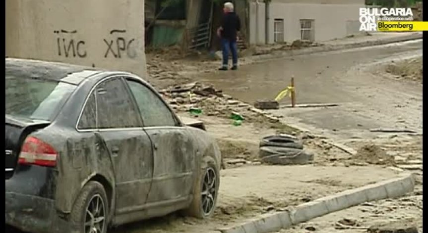 Близо 1 млн. лв. събрани за месец след потопа