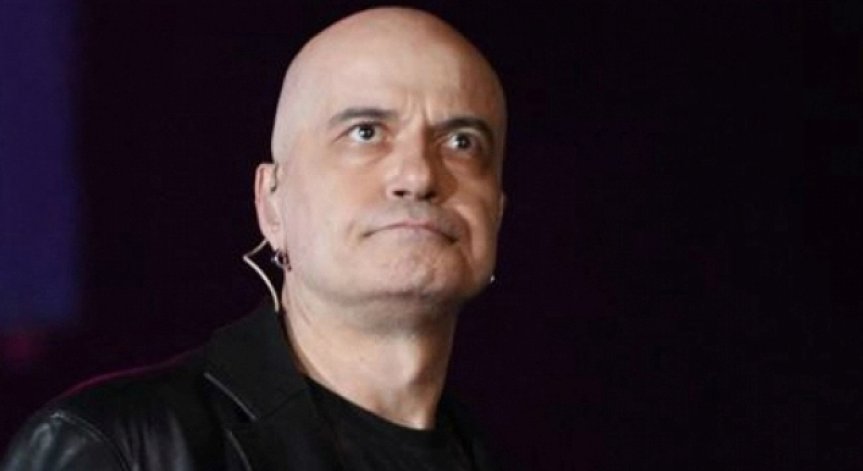 Слави Трифонов с позиция след спирането на предаването му