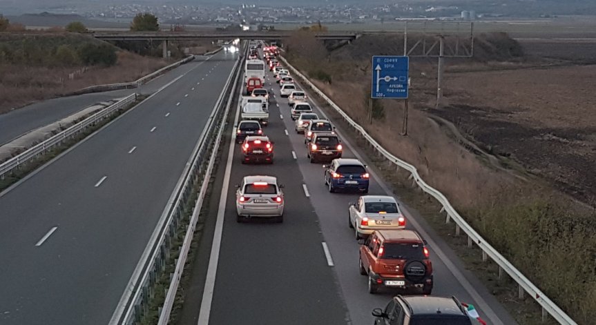 Верижна катастрофа на АМ 