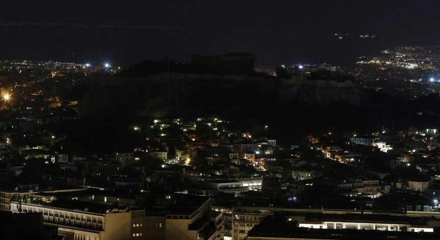 Гърция облекчава домакинствата заради безумното поскъпване на тока