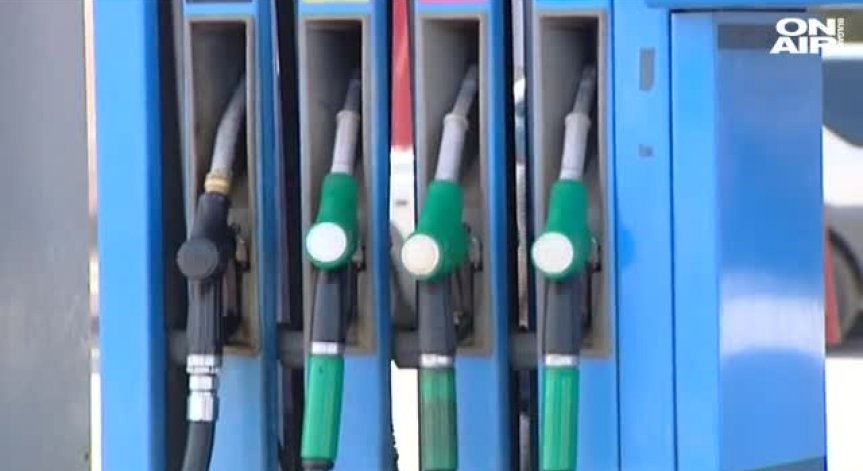 Край на тубите с бензин в багажника - забраниха ги!