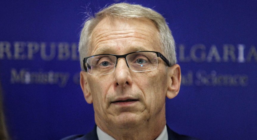 Денков: Премахната е още една бариера да бъдем равноправни в ЕС