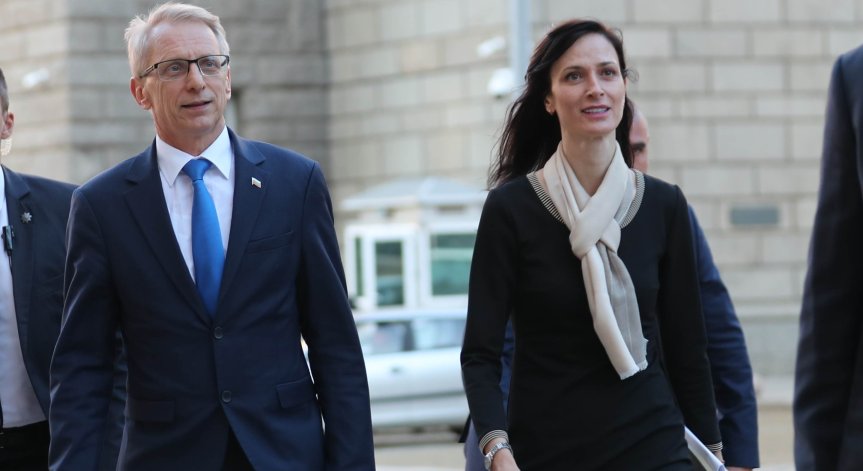 МС: Няма условие България да приема бежанци срещу членство в Шенген