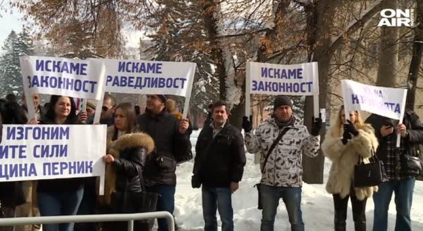 Превозвачите в Перник на протест (Обновена)