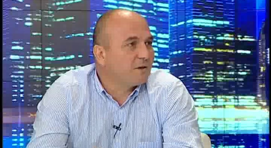 Офшорните зони съществуват, защото правителствата ги допускат, коментира Любомир Дацов