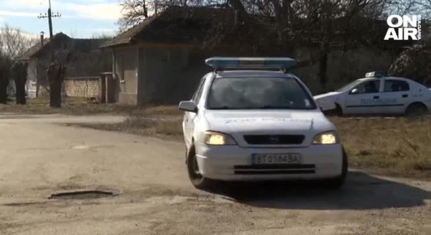 Намерена е жената, наръгала с нож по-малката си сестра 