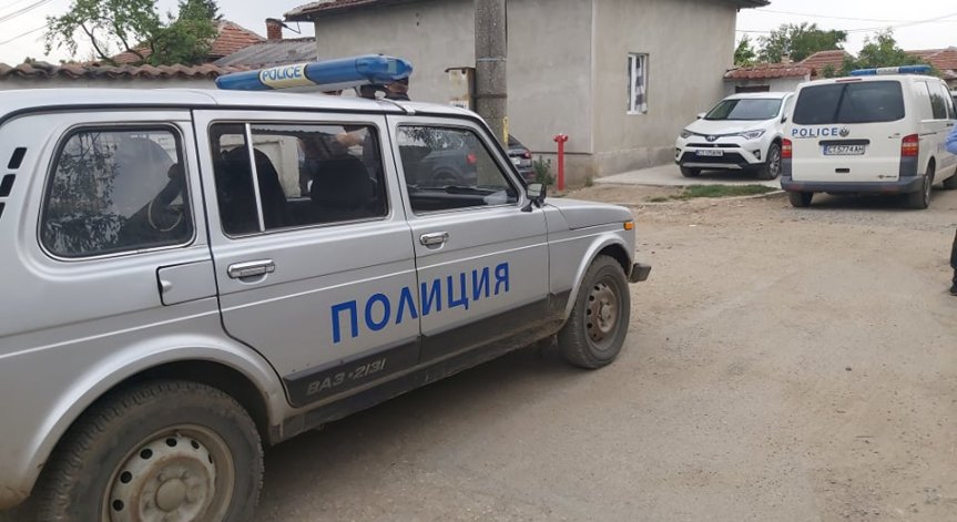 Прокуратурата и ГДБОП със спецакция в две старозагорски села