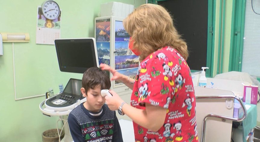 Биолози установиха, че имунитетът на децата преборва по-лесно Омикрон 