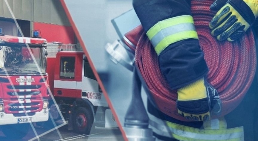 Автомобил се запали в движение пред сградата на общината във Варна