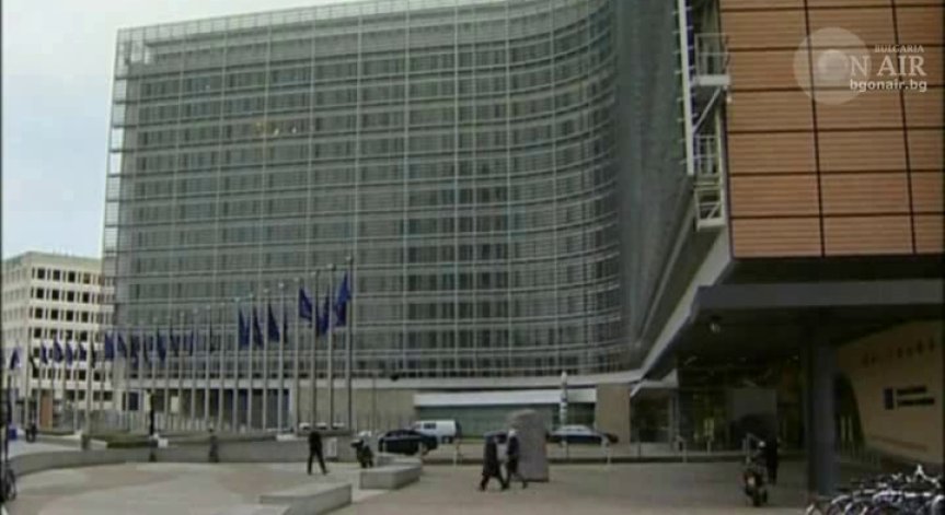 ЕС готви по-строги правила за вредните емисии от автомобилите