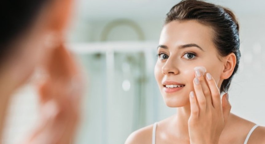 Грижа за смесената кожа - какво трябва да знаем