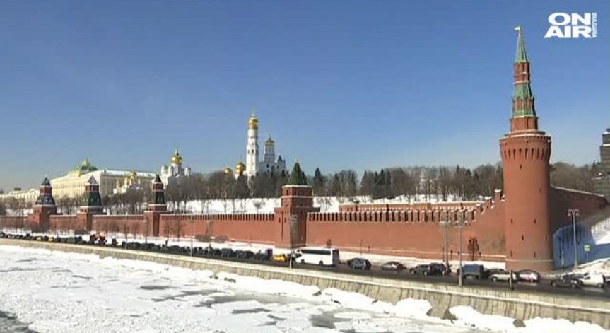 Путин поздрави всички дами с празнична реч