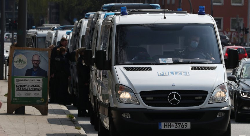 В Германия разбиха една от най-големите мрежи за детска порнография