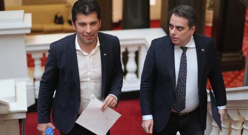 Заради разследване на прокуратурата: Кирил Петков се отказа от имунитета си